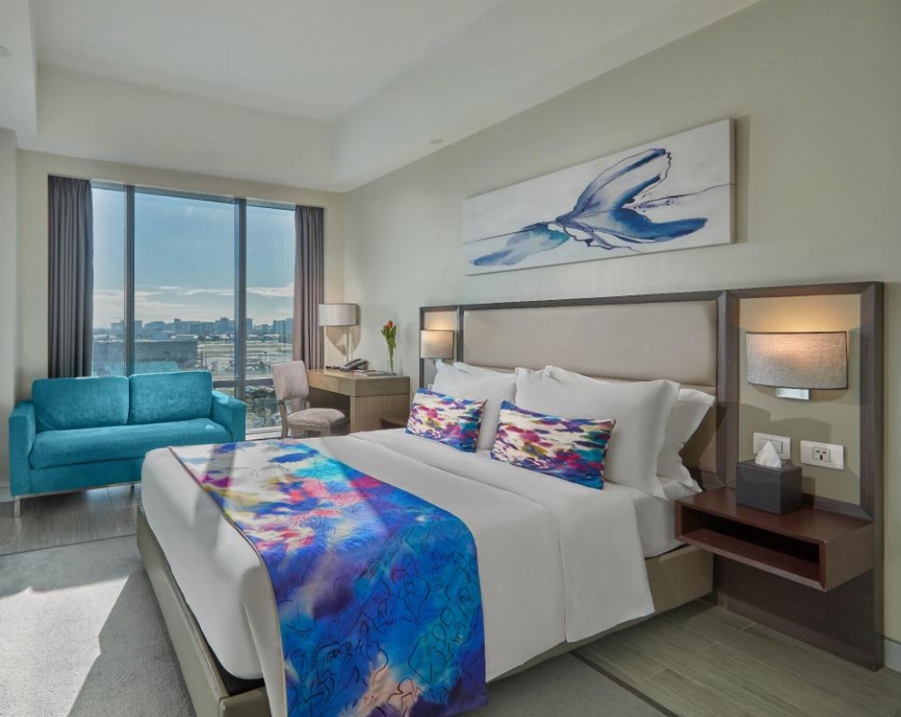 Savoy Hotel Manila Main image